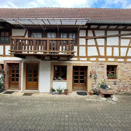 Weingut Und Destillerie Bernd Klein Pleisweiler-Oberhofen Ngoại thất bức ảnh